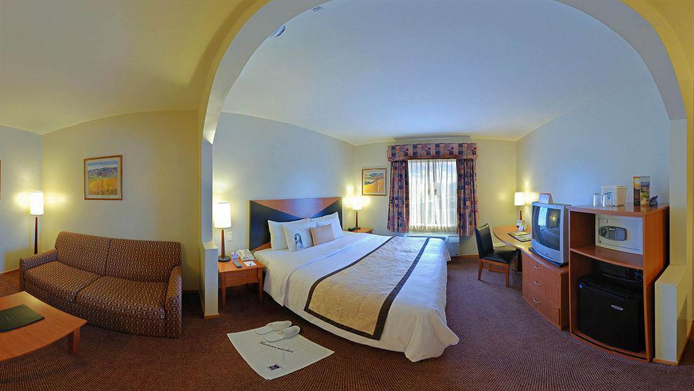 Sleep Inn Paseo Las Damas Сан-Хосе Экстерьер фото